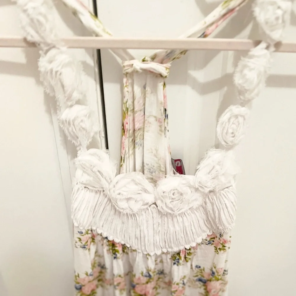 3/$19 Body Central vintage Floral Racerback Tank top camisole blouse